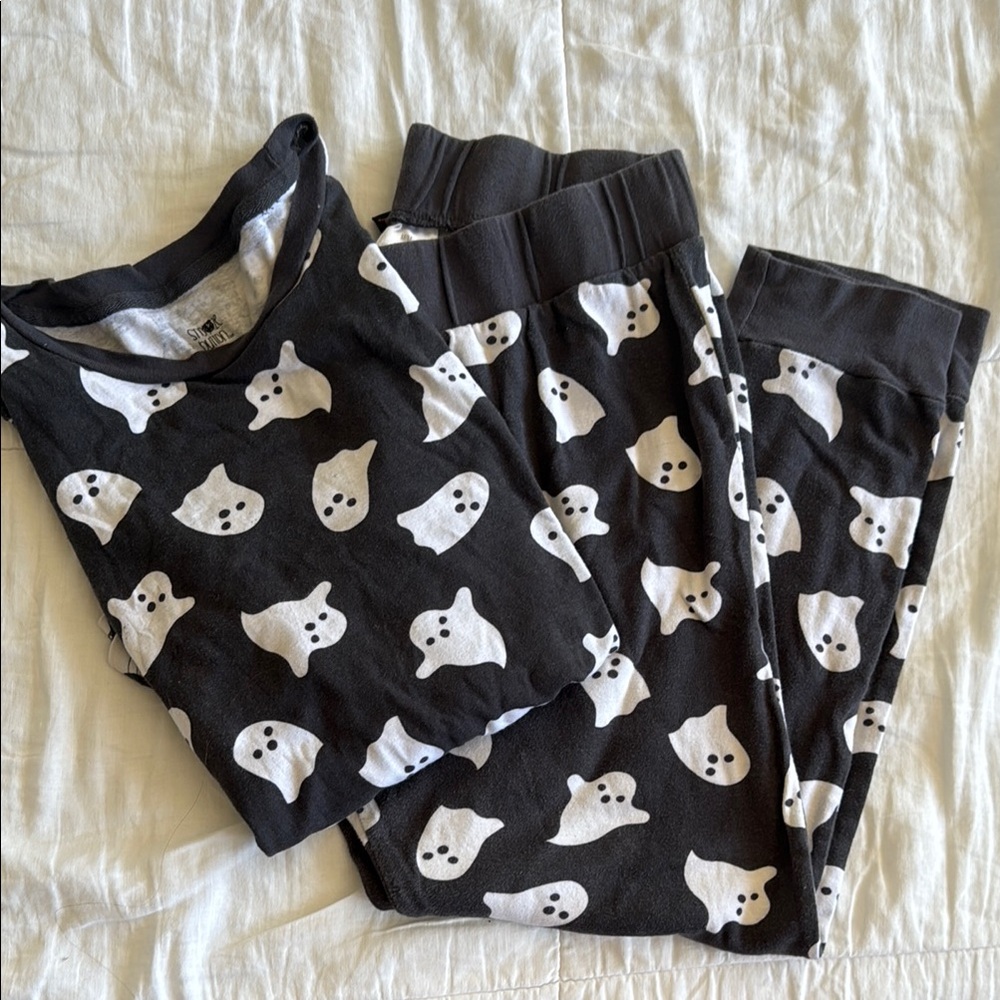 Womens Ghost Pajamas Halloween Pajamas - Black and White